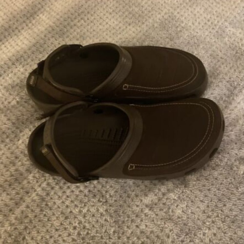 Crocs Bistro Clog - Chef / Kitchen / Slip Resistant / Waterproof M12